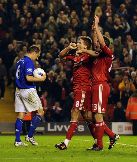 超过利物浦2分了，曼联这会真的复兴了吧？