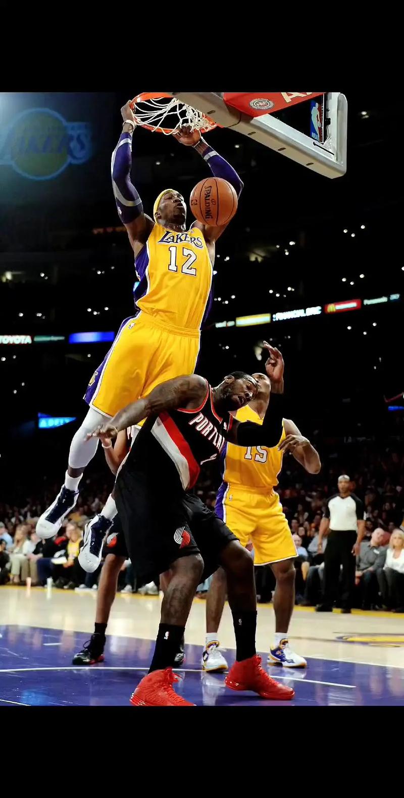 NBA最新排名揭晓！湖人岌岌可危，凯尔特人双双爆冷，快船迎来连胜喜讯